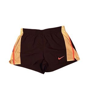 🍣2 for 30 🍣 NWT girls medium dri-fit shorts🩳